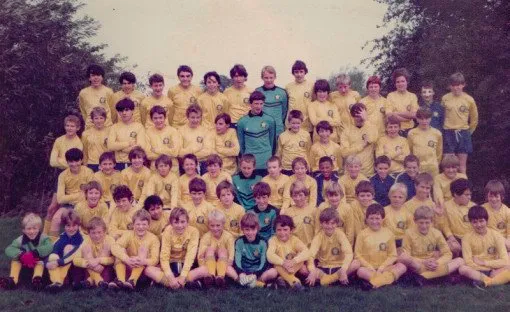 Historic picture of an FC Sutton Dynamo team